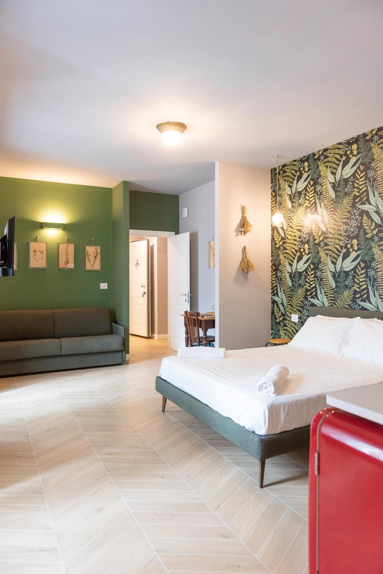 Regina Boutique Suites Trieste Exterior photo